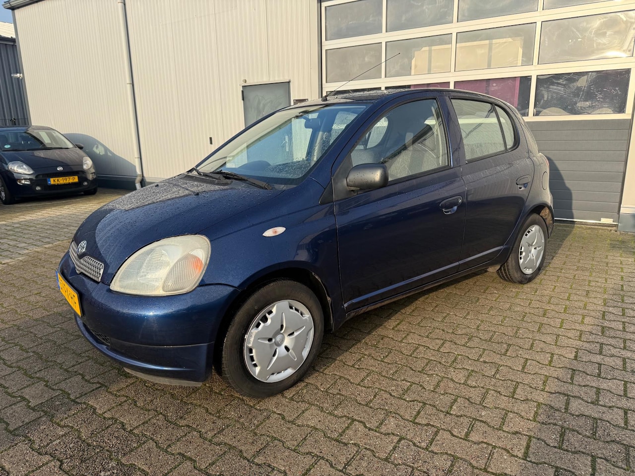 Toyota Yaris - 1.3-16V VVT-i Luna 1.3-16V VVT-i Luna 5-Deurs APK 08-2026 - AutoWereld.nl
