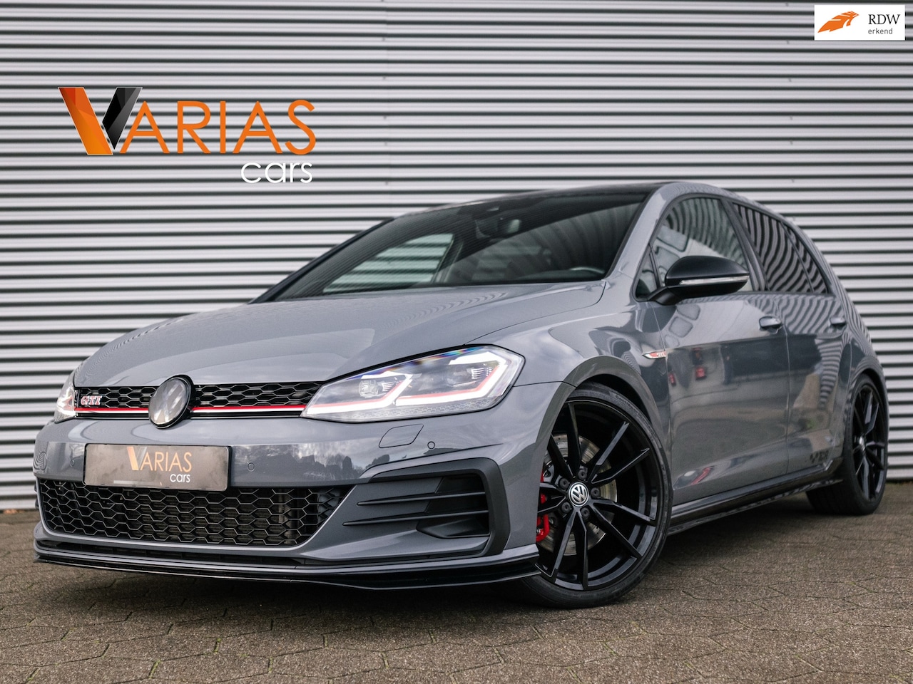 Volkswagen Golf - 2.0 TSI GTI TCR Pano DCC Akra Camera Vol! - AutoWereld.nl