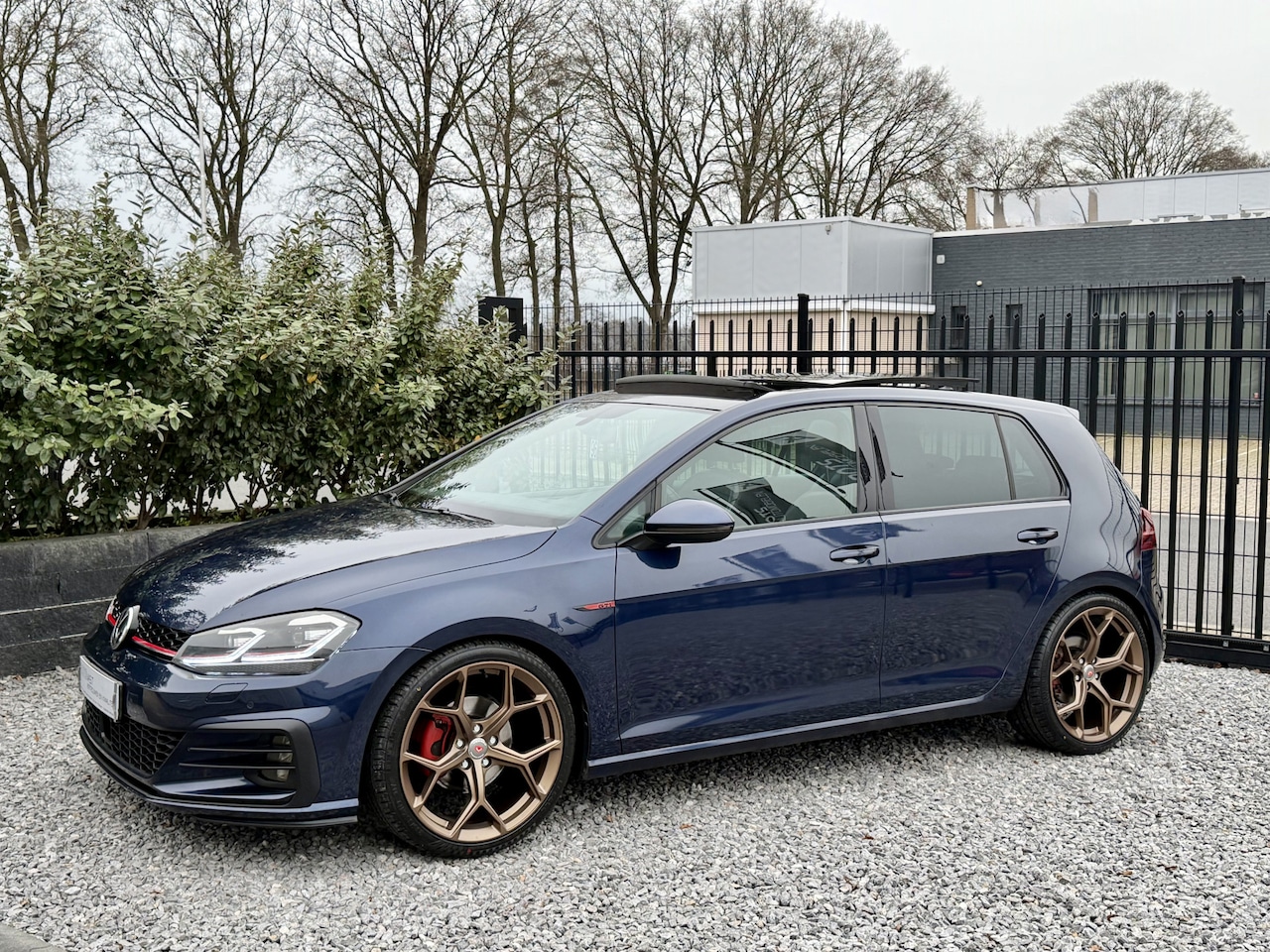 Volkswagen Golf - 7.5 GTI 1.4 TSI ACT Pano|Leer|LED|Virtuel|Media Blauw - AutoWereld.nl