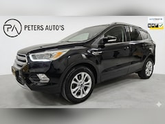 Ford Kuga - 1.5 EcoBoost Titanium Pano/Dodehoek/Trekhaak
