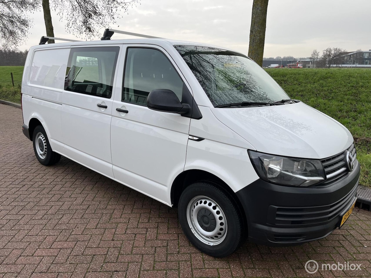 Volkswagen Transporter - Benzine 2.0 TSI L2 | All-in Prijs - AutoWereld.nl