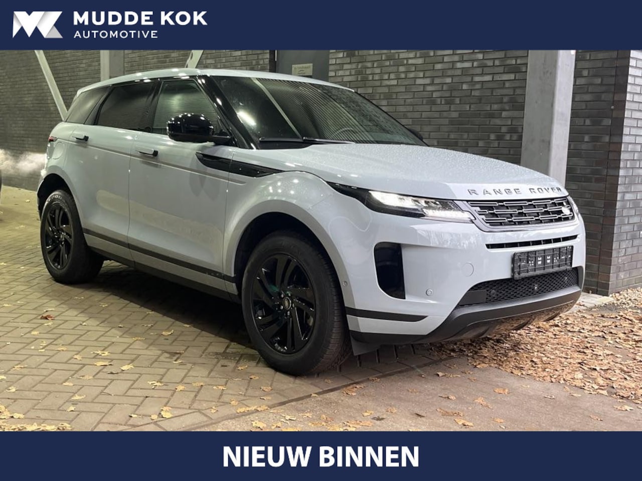 Land Rover Range Rover Evoque - P270e PHEV AWD S | Black Pack | Panoramadak | ACC | Getint Glas | 360° Camera - AutoWereld.nl