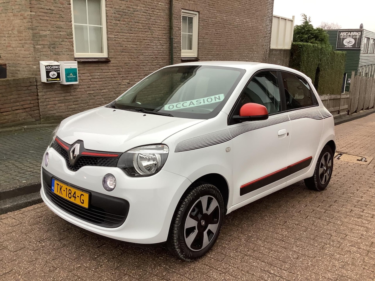 Renault Twingo - 1.0 SCe Collection airco cruise - AutoWereld.nl