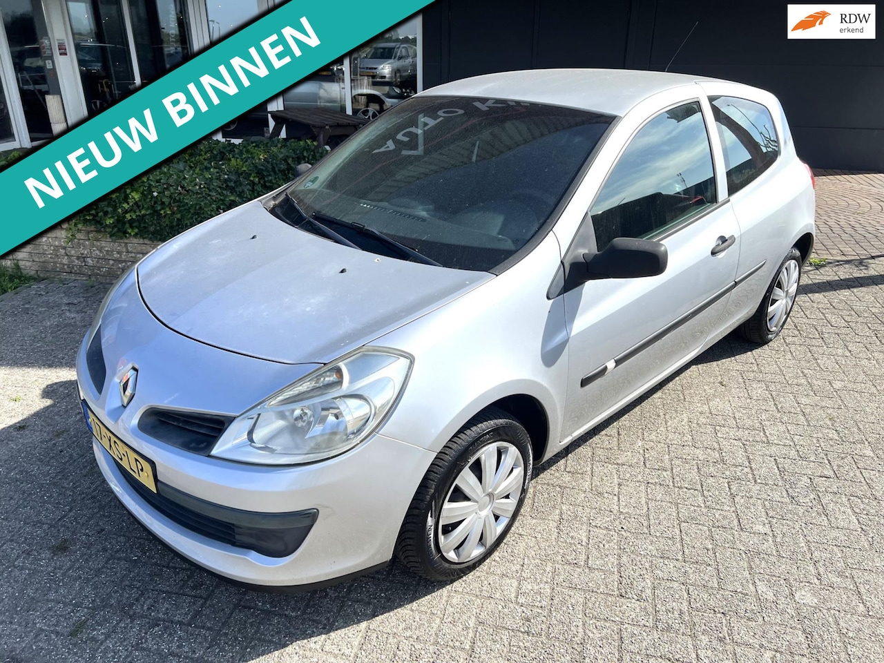 Renault Clio - 1.2-16V Business Line AIRCO APK+NAP - AutoWereld.nl