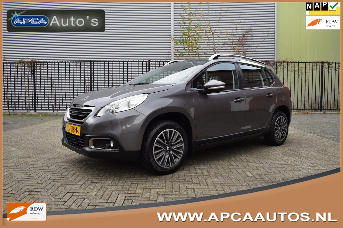 Peugeot 2008 - 1.2 Automaat PureTech NW DBriem 12 mnd GARANTIE 1e Eig DealerOH Pano Carplay Navi CruiseC - AutoWereld.nl