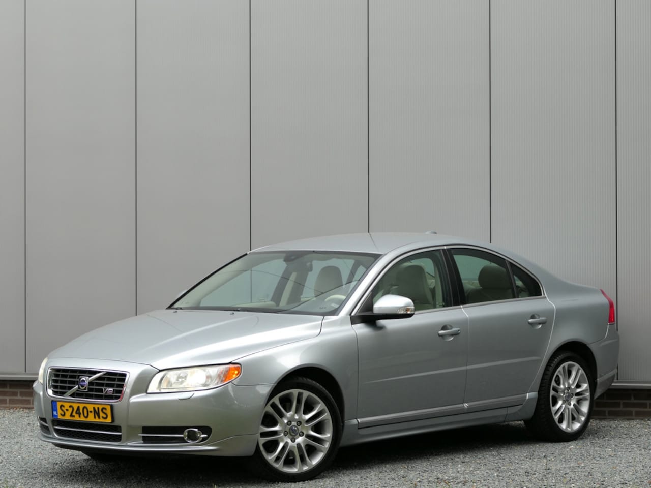 Volvo S80 - 4.4 AWD Summum Leer / Xenon / High performance sound - AutoWereld.nl
