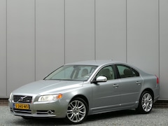 Volvo S80 - 4.4 AWD Summum Leer / Xenon / High performance sound