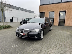 BMW 3-serie Touring - 330i Cruise Xenon Historie