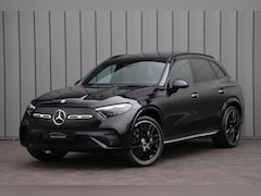 Mercedes-Benz GLC-klasse - 300 AMG 4-Matic | 258PK | Luchtvering | Achterasbesturing | Massage | Head-up | Keyles-go