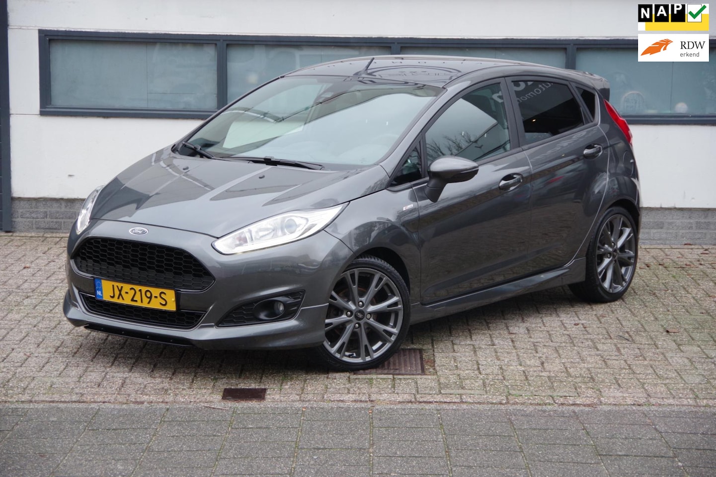 Ford Fiesta - 1.0 EcoBoost ST-Line 1.0 EcoBoost ST Line - AutoWereld.nl