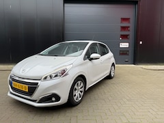 Peugeot 208 - 1.2 PureTech Blue Lion Nieuwe APK NAP