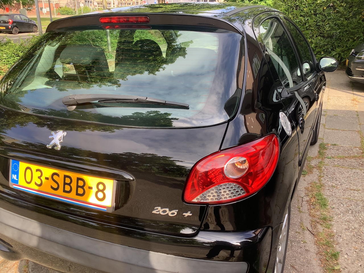 Peugeot 206 + - 1.4 Sportium Airco, cruisecontrol - AutoWereld.nl