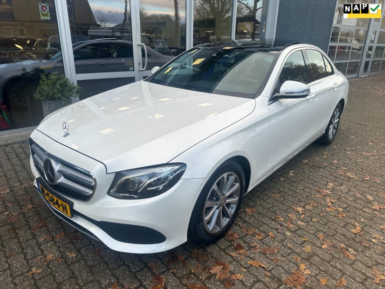 Mercedes-Benz E-klasse - 220 d Lease Edition 220 d Lease Edition - AutoWereld.nl