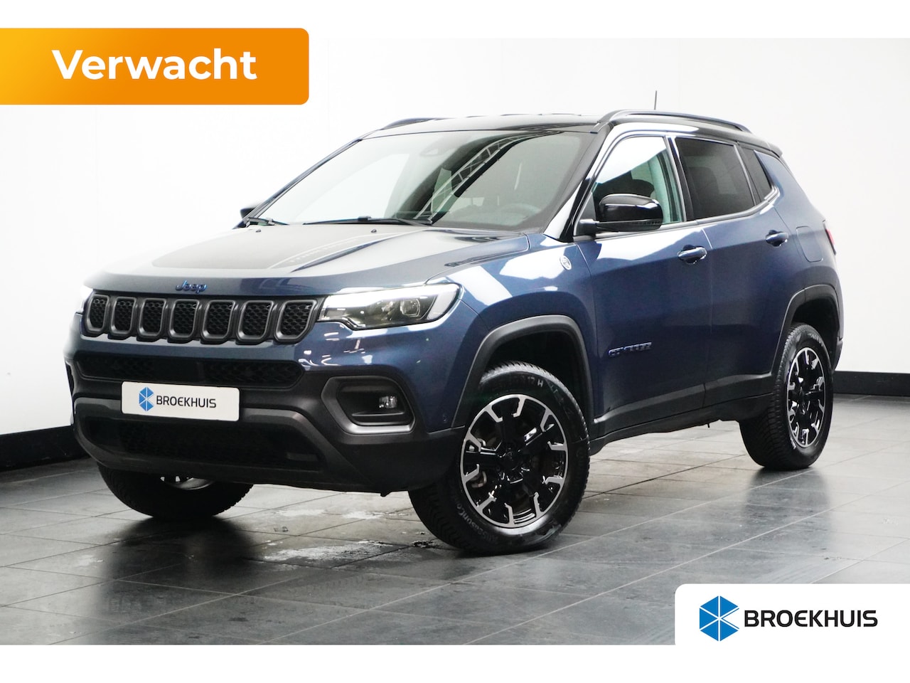 Jeep Compass - 4xe Plug-in Hybrid Trailhawk 240PK Full Leather | Winterpakket | 4-wiel Aandrijving | Memo - AutoWereld.nl