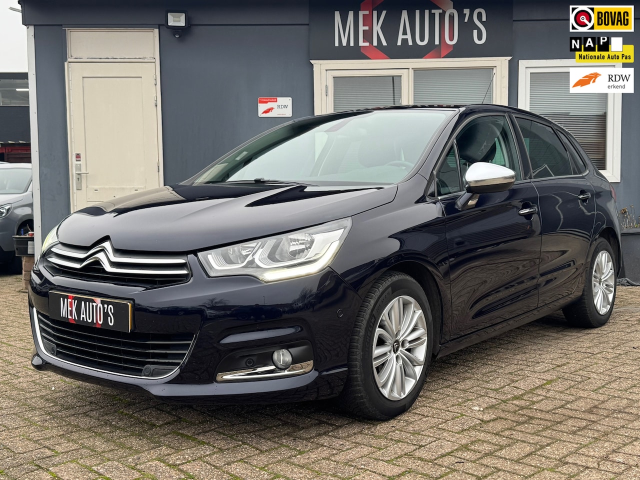 Citroën C4 - 1.2 PureTech Feel Collection|Navi|Cruise|Park Sensor|Topstaat|2e Eigenaar| - AutoWereld.nl