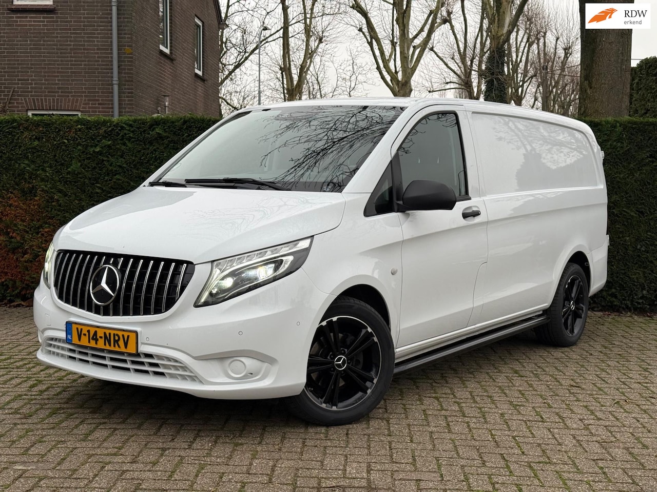 Mercedes-Benz Vito - 114 CDI Lang | ACC | LED | Standkachel - AutoWereld.nl