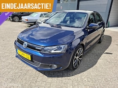 Volkswagen Jetta - 1.4 TSI Hybrid Highline/Leder/Panoramadak