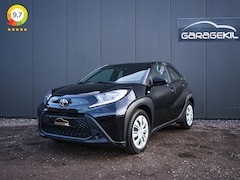 Toyota Aygo X - 1.0 VVT-i MT Business 1ste eig. / Dealeronderh. / Smartphone Integratie / Adaptive Cruisec