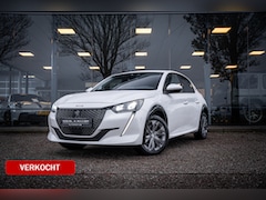 Peugeot e-208 - EV Allure 50 kWh * Camera * Stoelverwarming * Rijbereik tot 340km (WLTP)