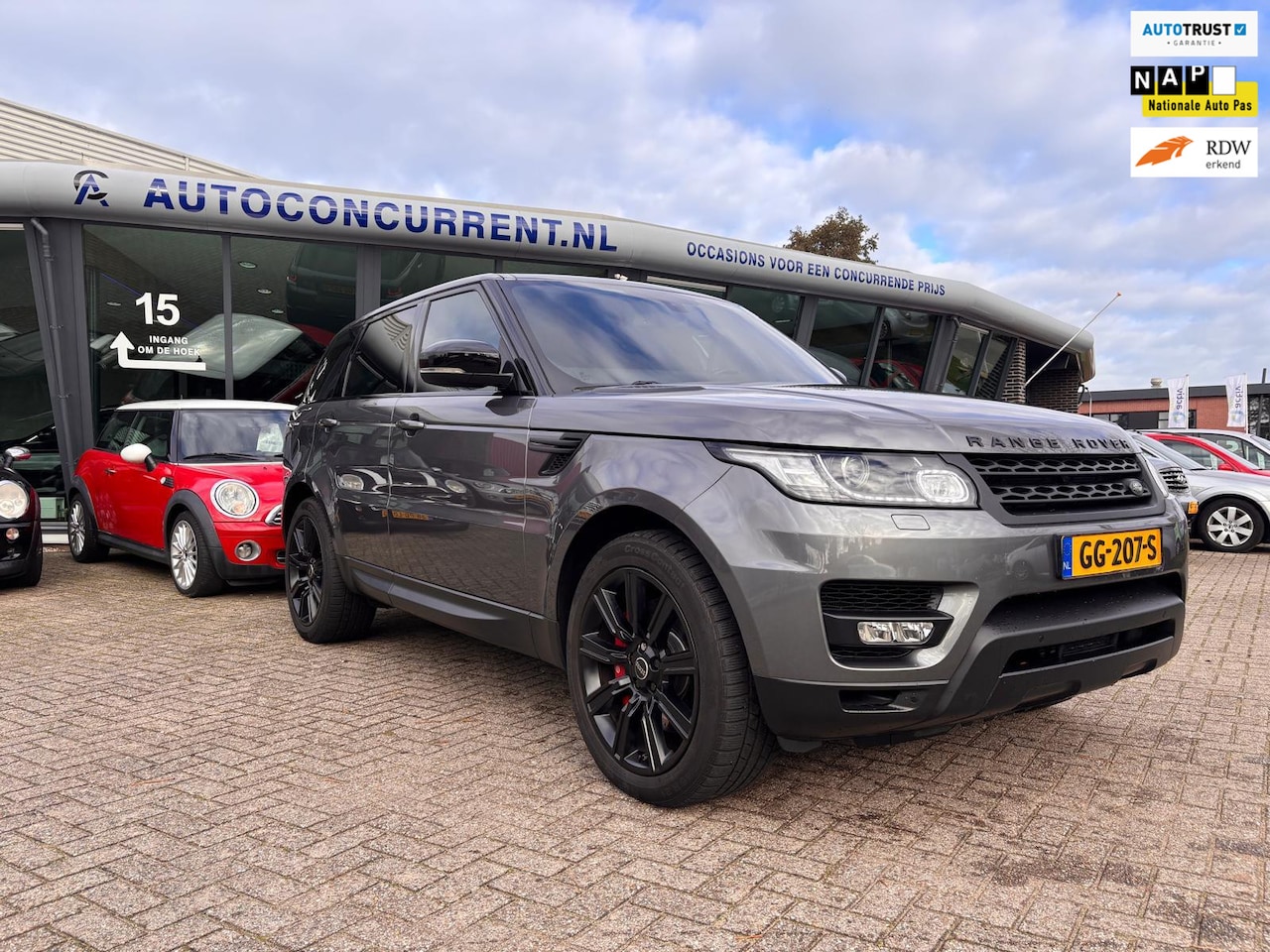 Land Rover Range Rover Sport - 3.0 SDV6 HSE Dynamic 3.0 SDV6 HSE Dynamic, Nieuwe APK, Trekhaak MERDIAN, Inruil mogelijk. - AutoWereld.nl