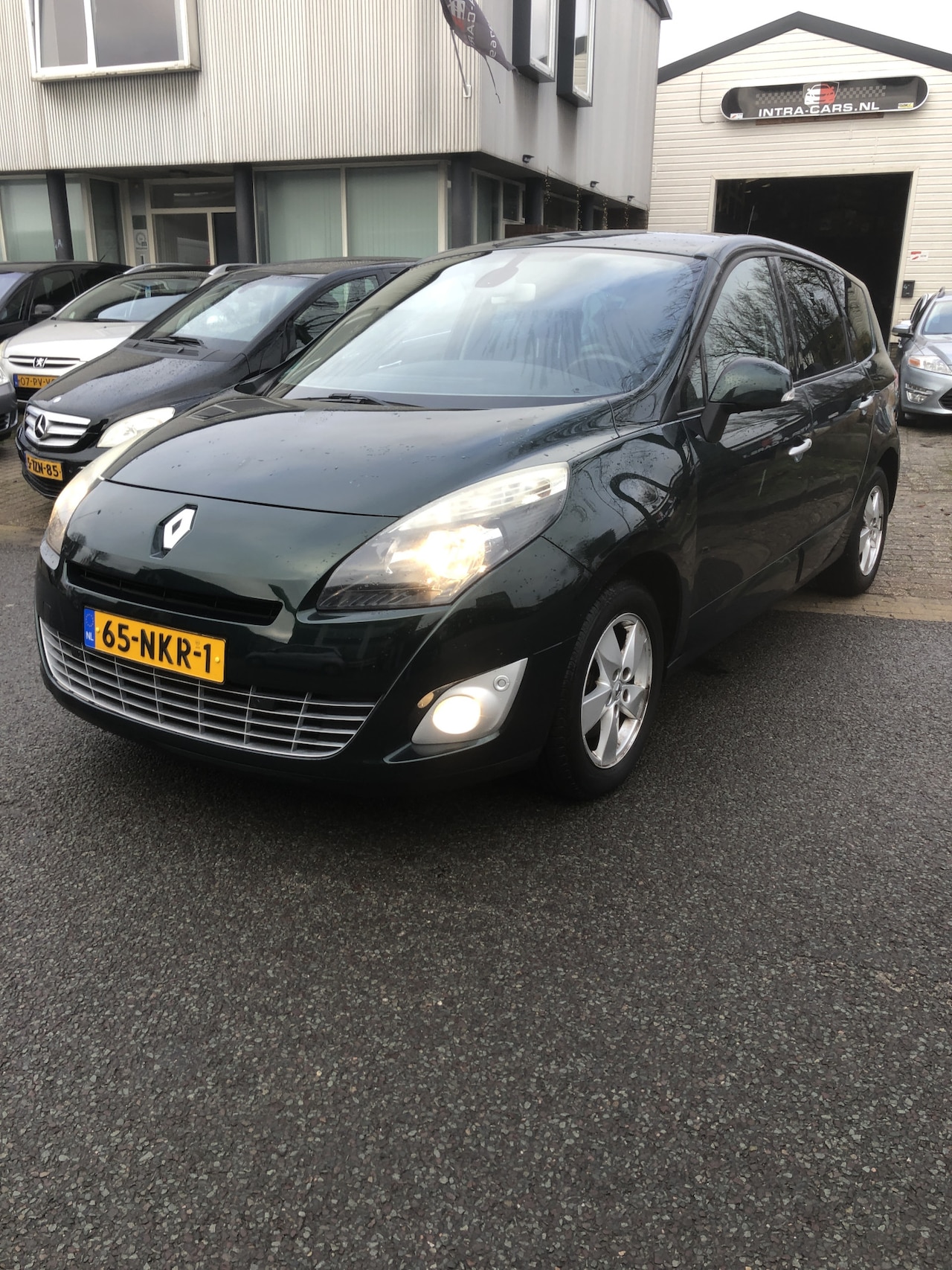 Renault Grand Scénic - 1.4 TCe Dynamique. Clima,Navigatie enz. Goed rijdende Scenic Nieuwe Apk bij verkoop. - AutoWereld.nl