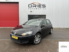 Volkswagen Golf - 1.4 TSI Trendline l DSG l Airco l NWE APK l