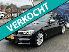 BMW 5-serie - 530i xDrive Executive / STOELVERWARMING / NAVIGATIE / CRUISE CONTROL