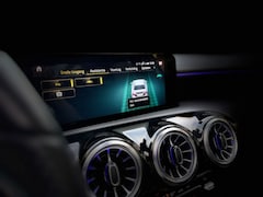 Mercedes-Benz A-klasse - AMG 35 4MATIC Premium|Pano|Cam|Full|Burm|Garantie