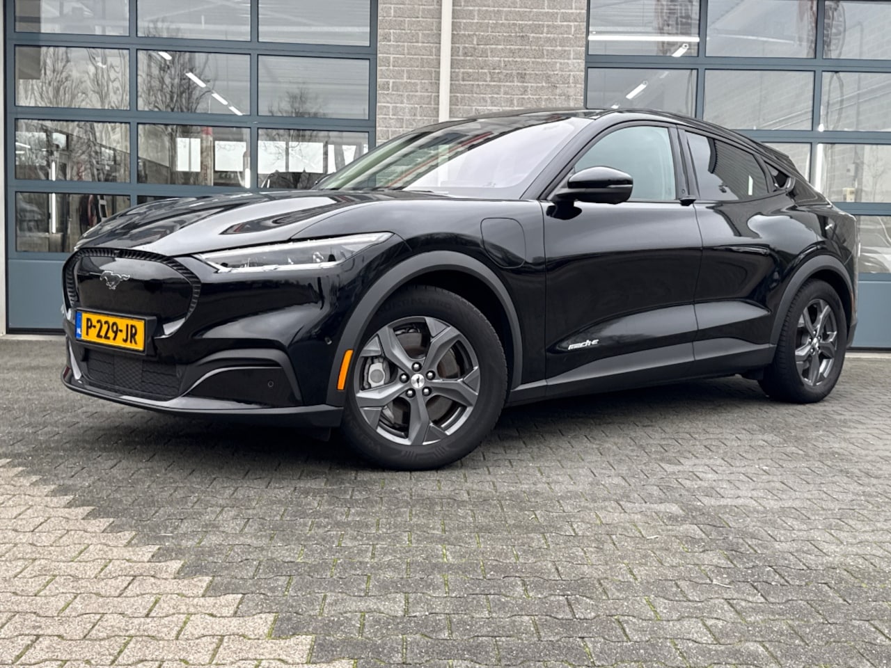 Ford Mustang Mach-E - RWD 75 kWh |B&O|TREKHAAK| - AutoWereld.nl