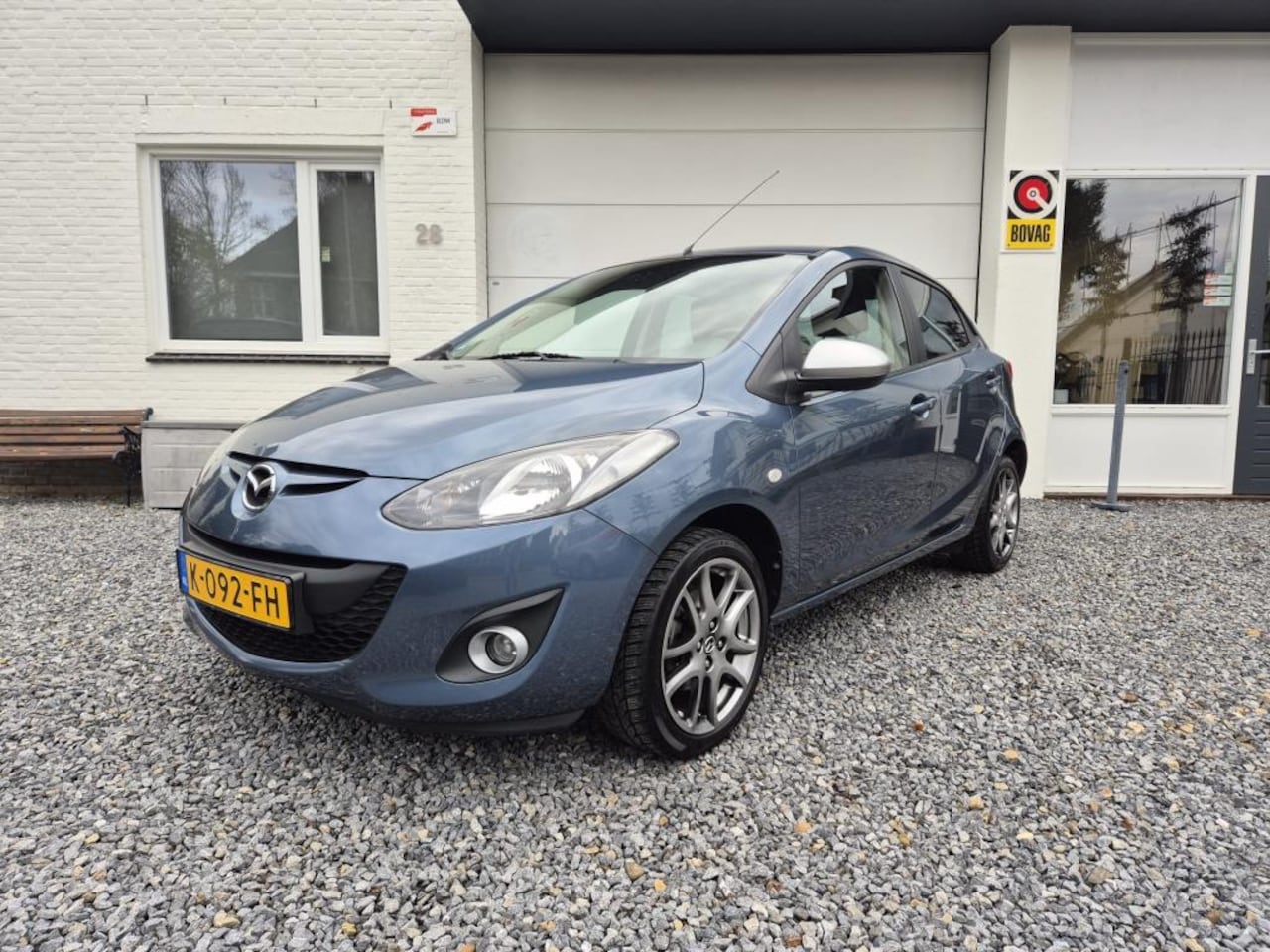 Mazda 2 - 1.3 TS Plus Airco/PDC/Stoelverwarming/All Season banden - AutoWereld.nl