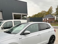 Volkswagen Polo - 1.0 TSI Highline Business R