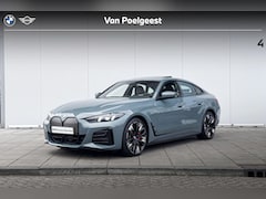 BMW i4 - eDrive35 M-Sport Pro 20 Inch / Comfort Acces / Electrische Zwenkhaak / Shadow Line / Glaze