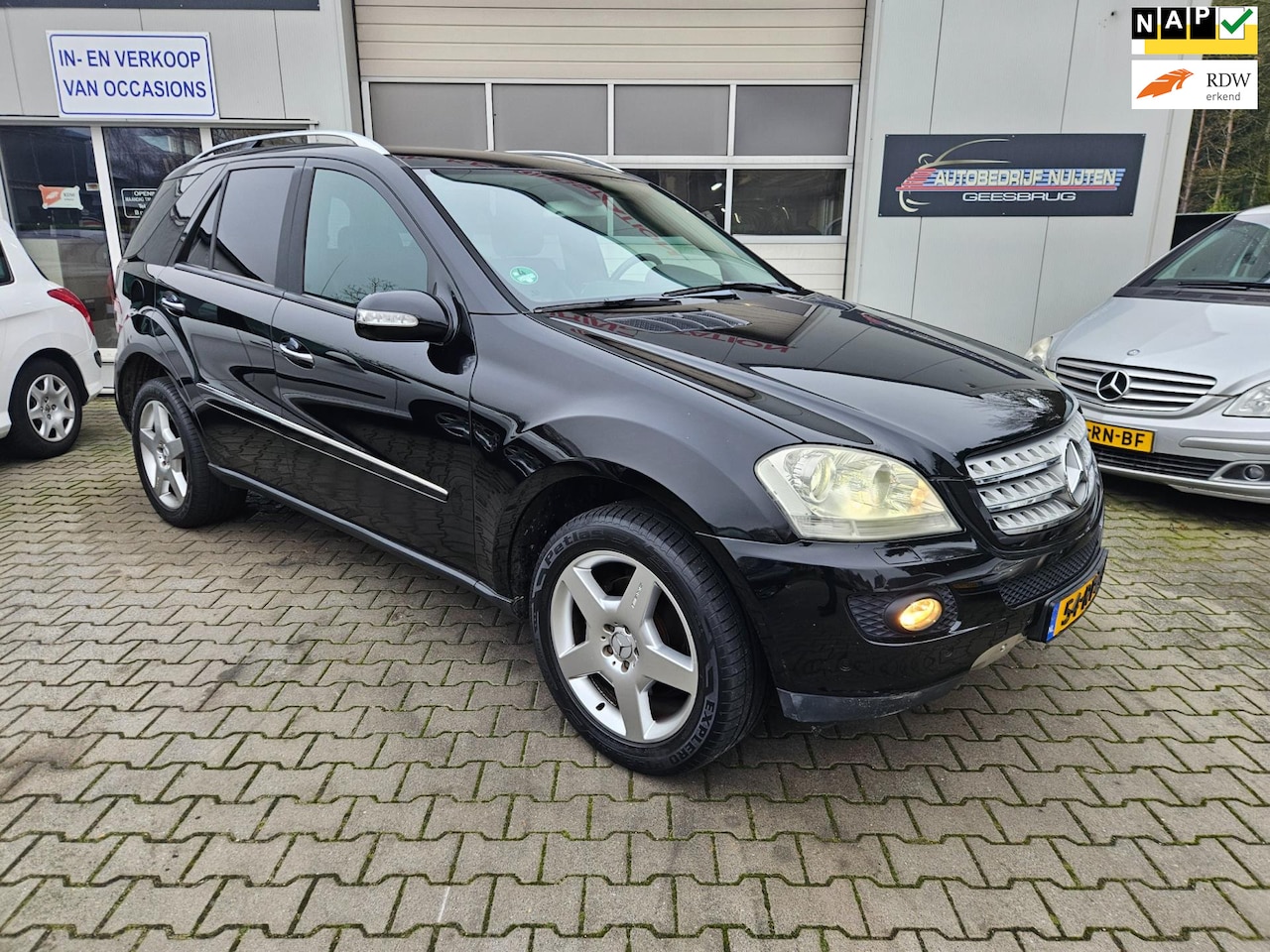 Mercedes-Benz M-klasse - 350 NAVI. LEER ..SPORT. - AutoWereld.nl