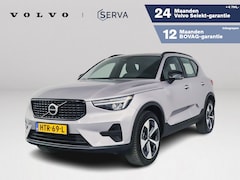 Volvo XC40 - B4 Plus Dark Modeljaar 2026 | Parkeercamera | Harman Kardon | Stoel- en Stuurverwarming |