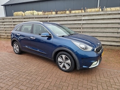 Kia Niro - 1.6 GDi Hybrid DynamicLine Navigatie