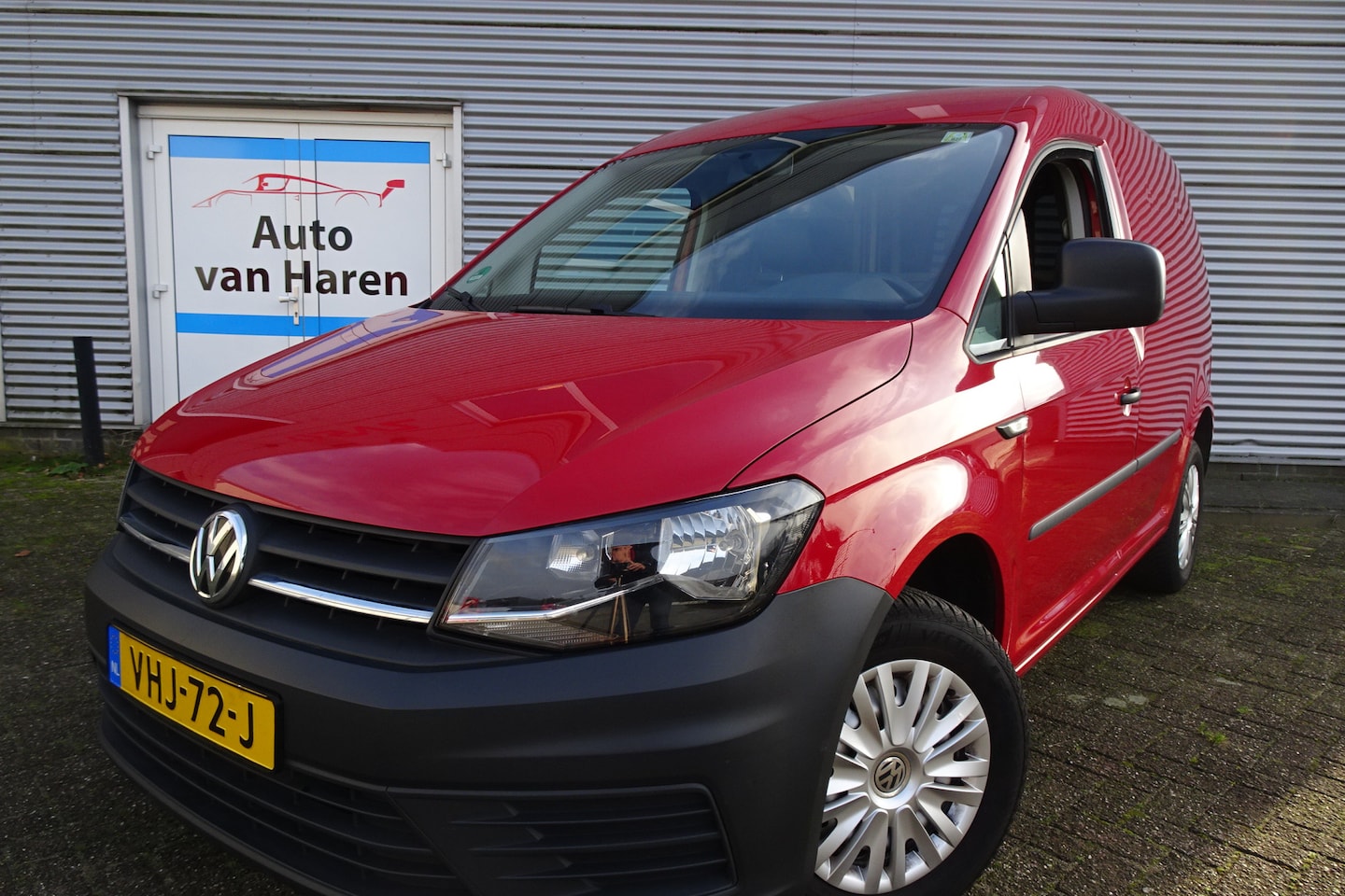 Volkswagen Caddy - 1.2 TSI 85 PK MARGE AUTO ALL SEASONBANDEN RADIO CD - AutoWereld.nl