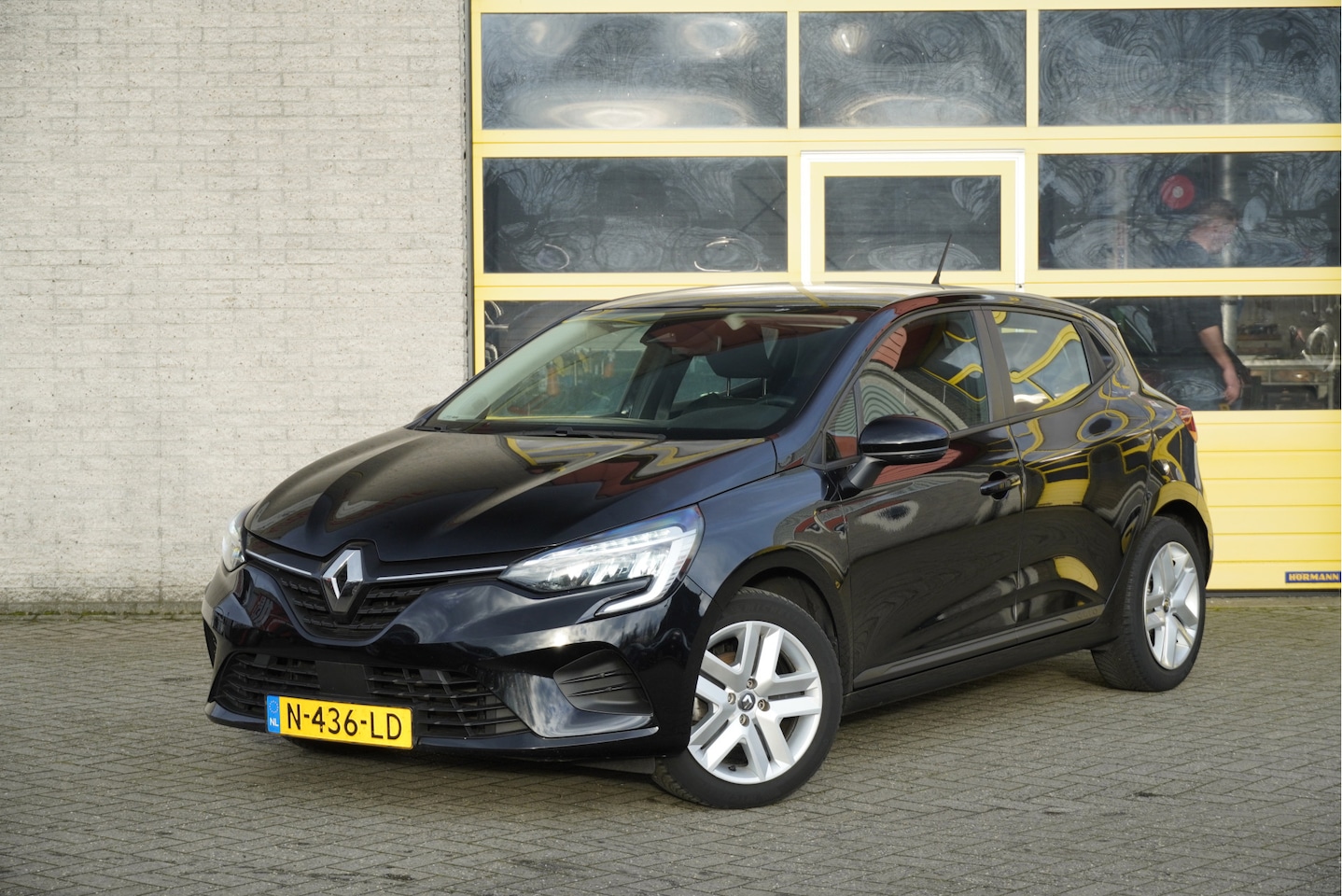 Renault Clio - 1.0 TCe 5drs Zen BJ2021 Led | App-Connect | Airco | Cruise control | Getint glas - AutoWereld.nl