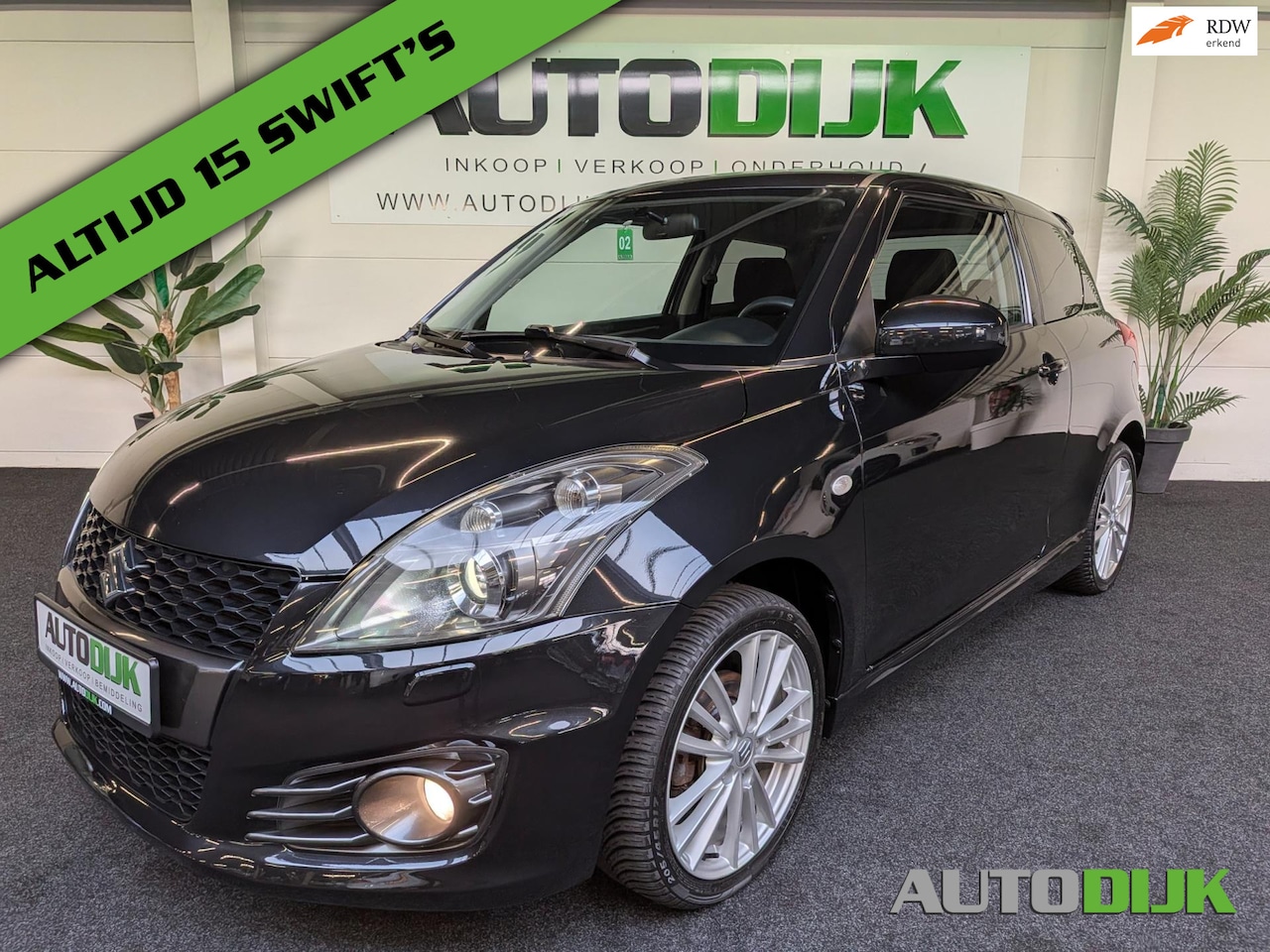 Suzuki Swift - 1.6 Sport Xenon|Full Options|*Carplay|Keyless Go - AutoWereld.nl