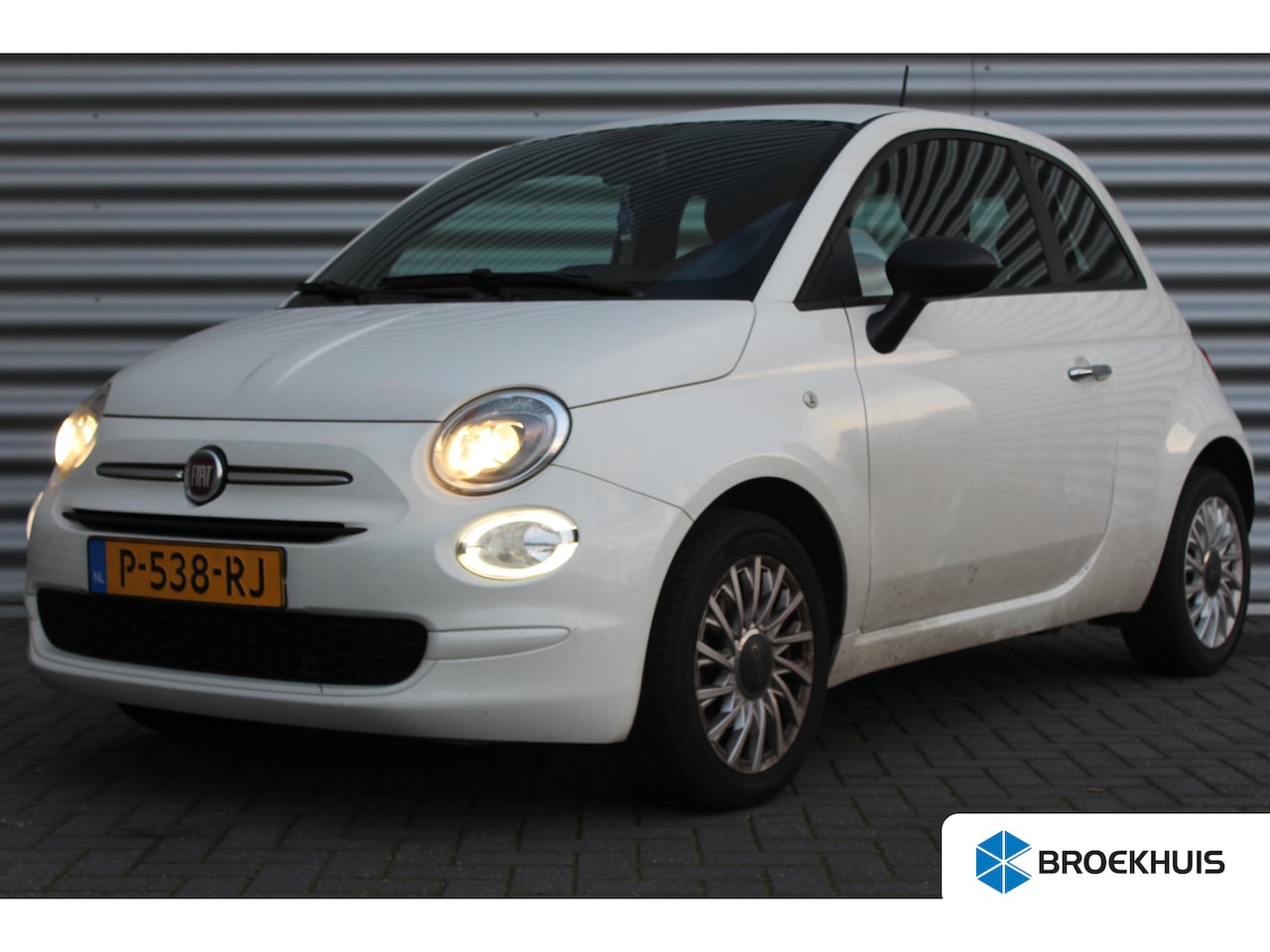 Fiat 500 - 1.0 HYBRID 70PK CULT / AIRCO / LED / 16" LMV / BLUETOOTH / 1E EIGENAAR / NIEUWSTAAT !! - AutoWereld.nl