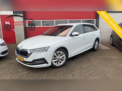 Skoda Octavia Combi - 1.0 e-TSI Business Edition Plus AUTOMAAT / TREKHAAK / KEYLESS / FULL LED / CAMERA / CARPLA