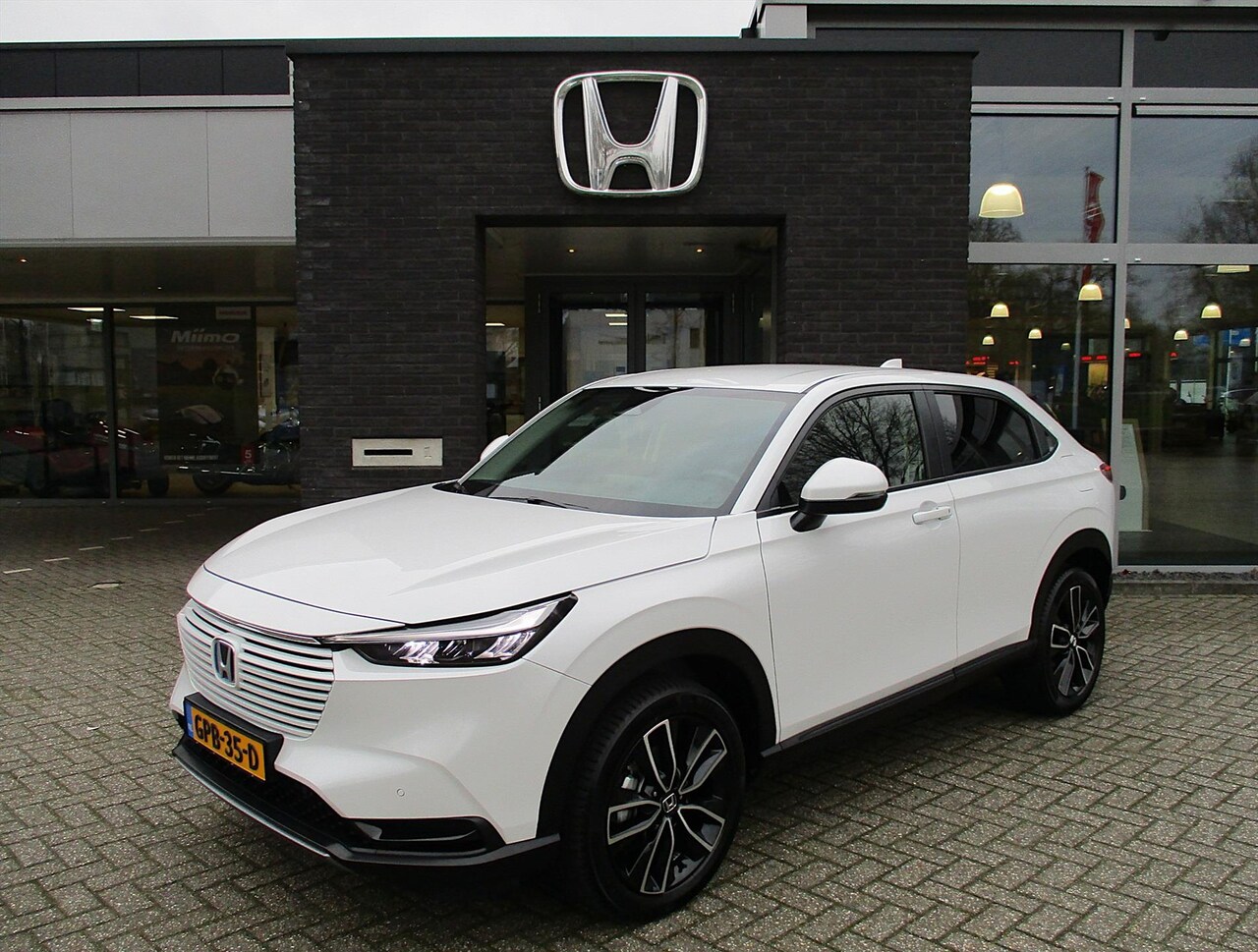Honda HR-V - 1.5 i-MMD 131pk CVT Elegance-Rijklaar - AutoWereld.nl