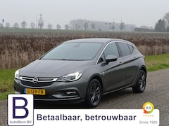 Opel Astra - 1.0 Turbo 120 Jaar Edition /Clima/Cruise/Led//Navi/Parkeerh./
