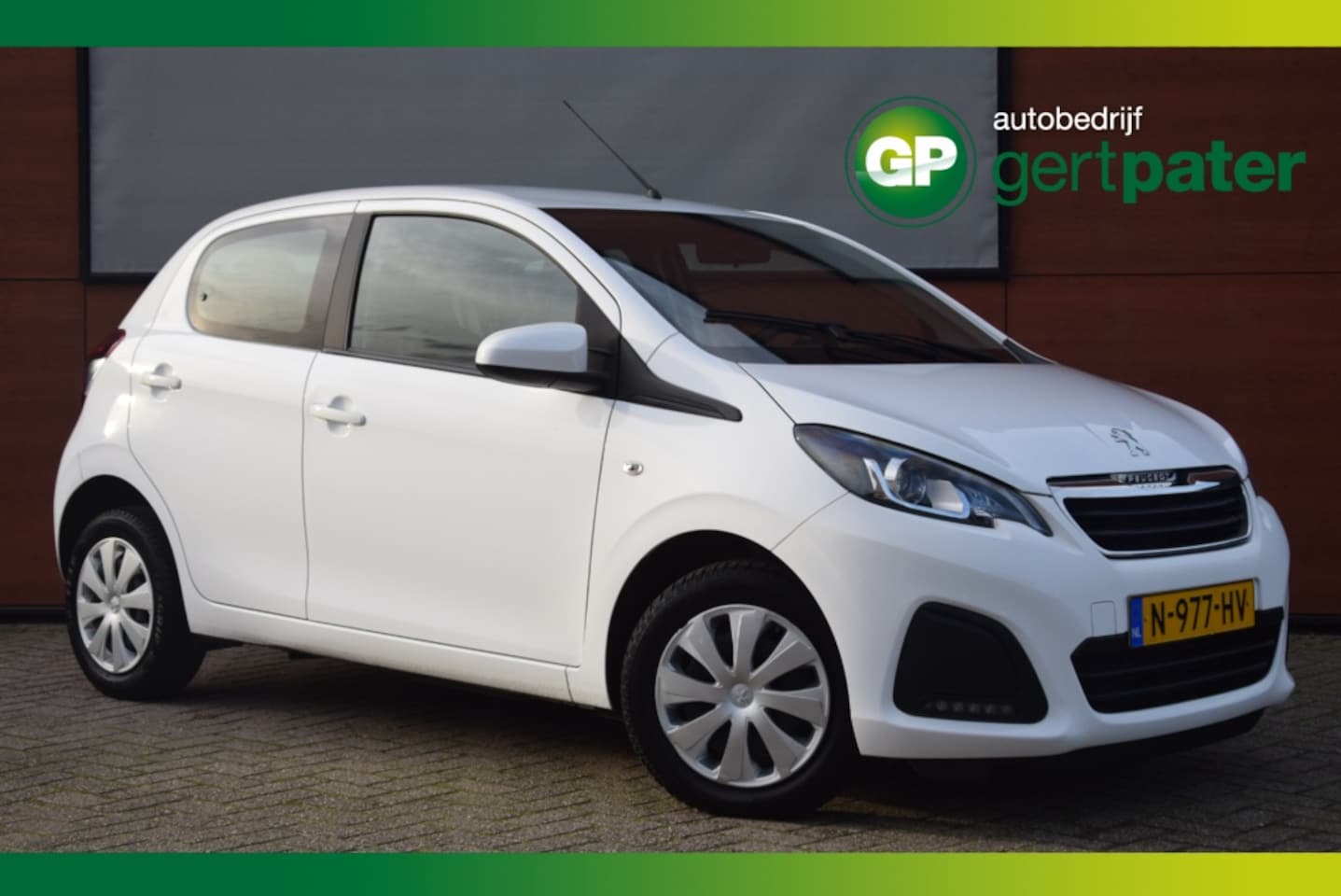 Peugeot 108 - 1.0 e-VTi Active Airco/Bluetooth - AutoWereld.nl