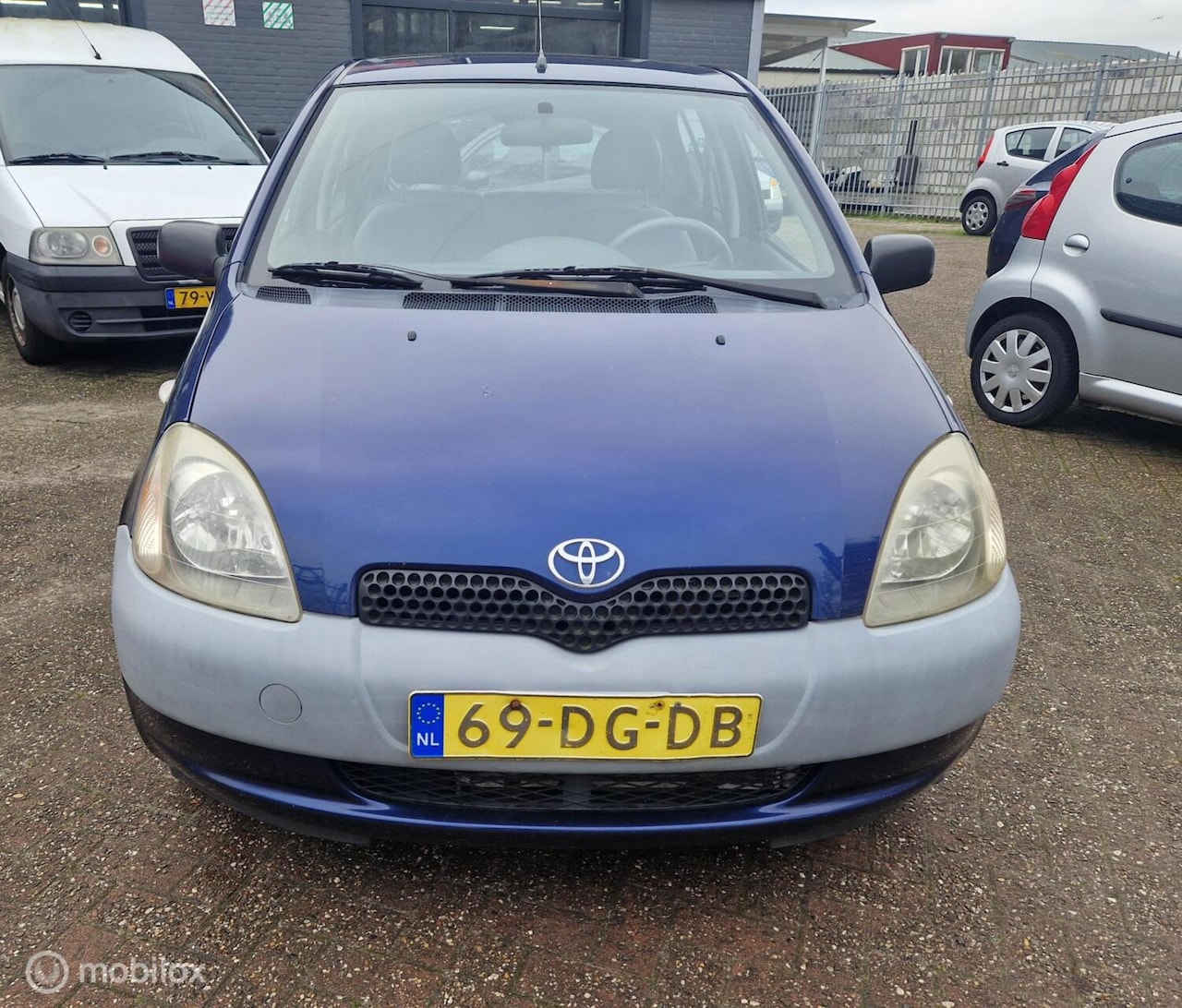 Toyota Yaris - 1.0-16V VVT-i Terra AIRCO - AutoWereld.nl