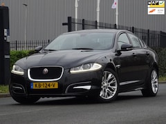 Jaguar XF - 2.0d Pure AUTOMAAT NAP/LEER/NAVI/CAMERA/MEMORY/PDC