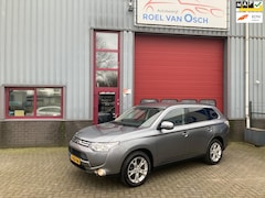 Mitsubishi Outlander - 2.0 Intense+ 7 persoons Automaat