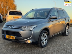 Mitsubishi Outlander - 2.0 Intense Clima Cruise Camera Nette Auto Nieuwe Apk