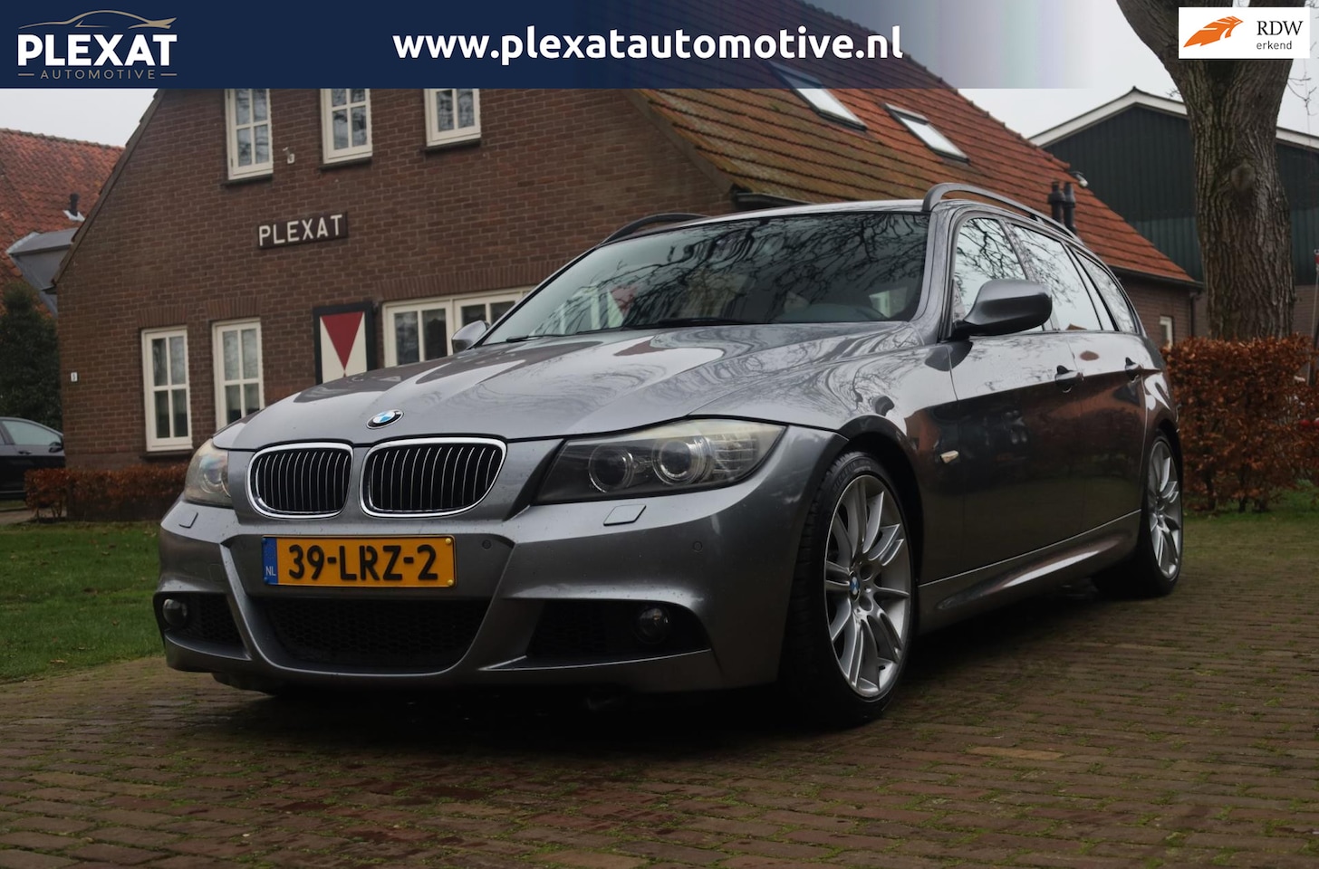 BMW 3-serie Touring - 325i Business Line Sport Aut. | M-Pakket | Slechts 170.000KM | Sportstoelen | Xenon | Navi - AutoWereld.nl