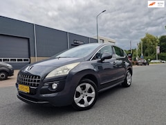 Peugeot 3008 - 1.6 VTi SR PANO NAVI PSENSOR 2 X SLEUTELS CRUISE