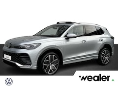 Volkswagen Tiguan - R-Line Edition 1.5 eHybrid 150 kW / 204 PK DSG | Comfort pakket | Trekhaak wegklapbaar |